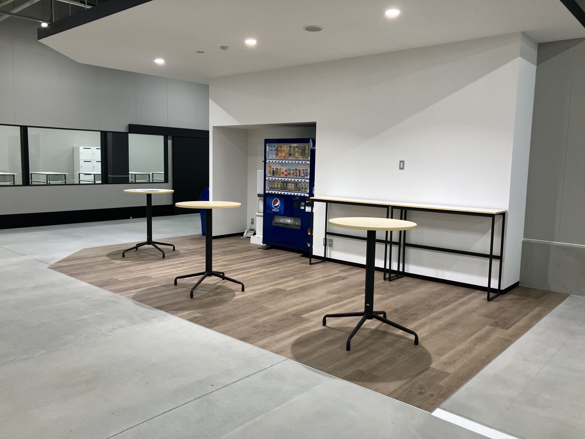 休憩スペースリニューアルの納品事例